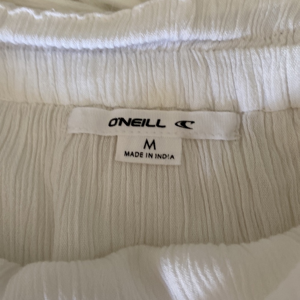 ONEILL shirt size M brand new with tag with adjustable strings white color - Picture 4 of 9